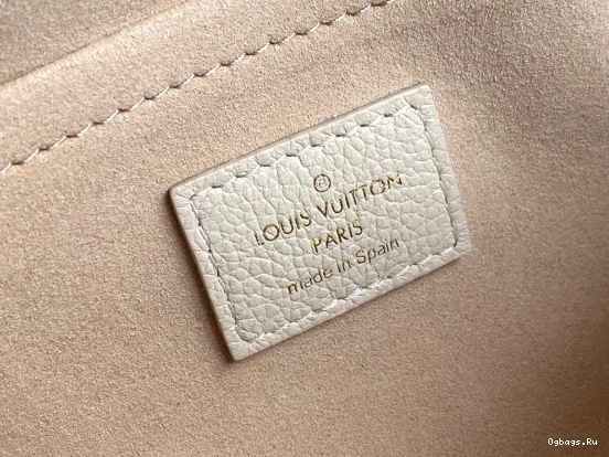 BANDOULIÈRE SPEEDY Louis Vuitton 20 0107
